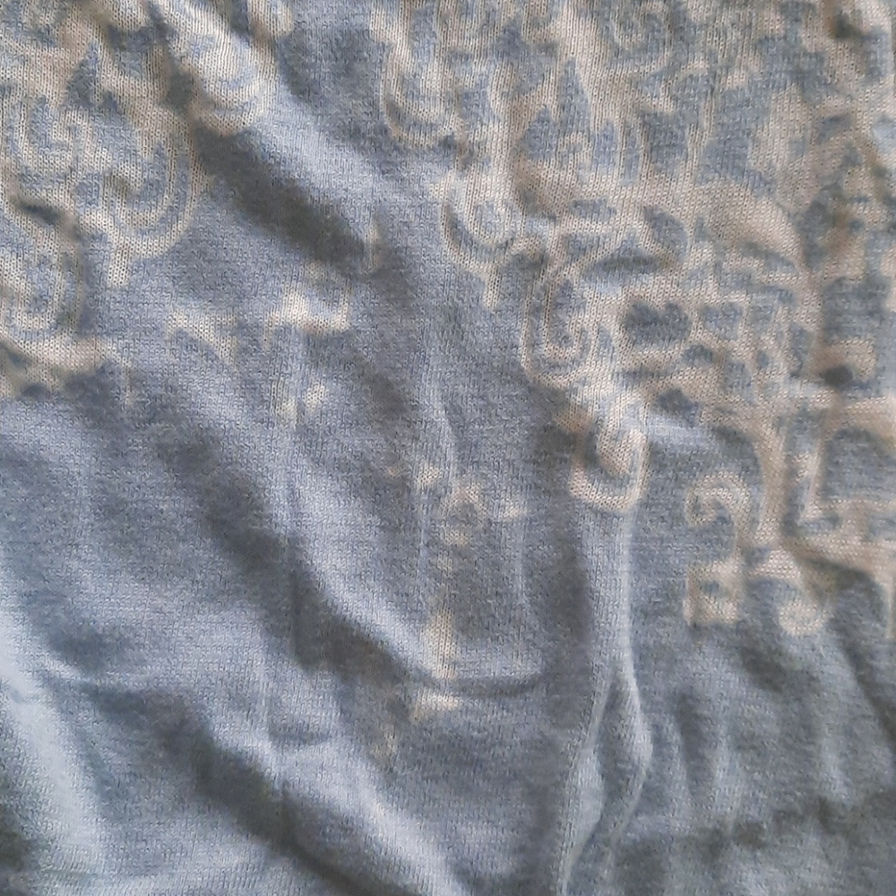 Sweater‎ - Picture 8 of 9